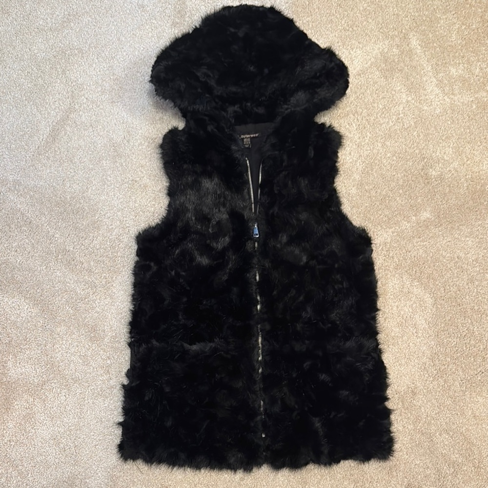 Zara Black Hooded Faux Fur Vest